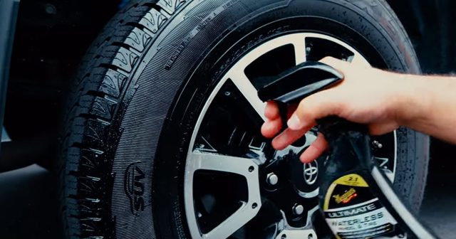 Meguiar’s Ultimate Waterless Wheel & Tire